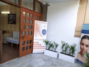Outside Area at Eterna Vision and Asthetics Malviya Nagar Delhi