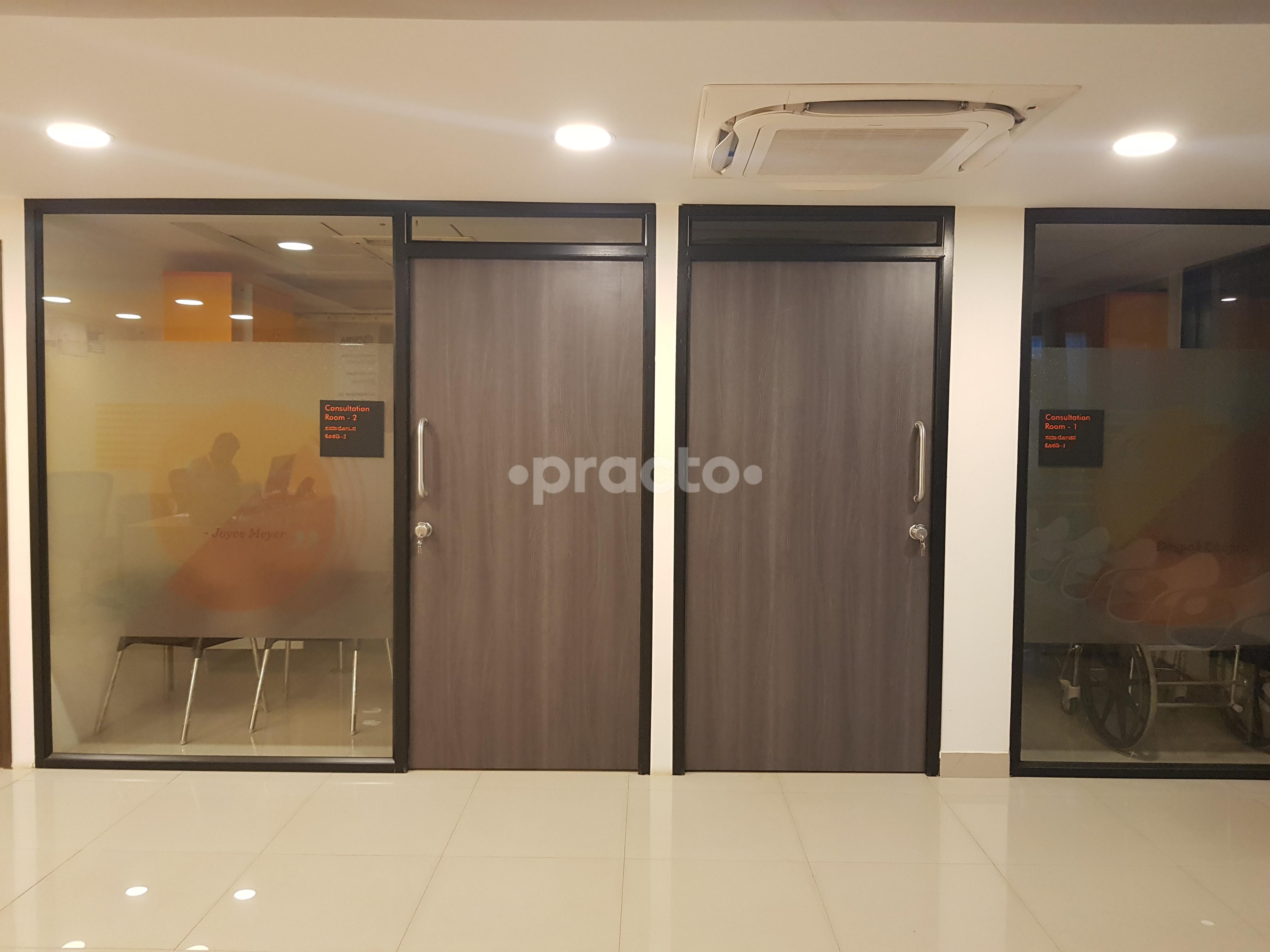 Consultation Room at Avani Clinic Hegde Nagar Bangalore