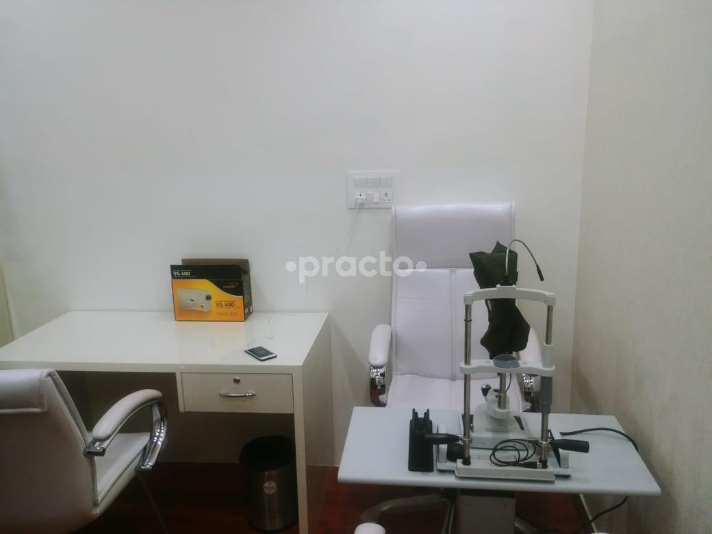 Equipment Area at Centre For Diabetes Care Alpha-I Commercial Belt Greater Noida