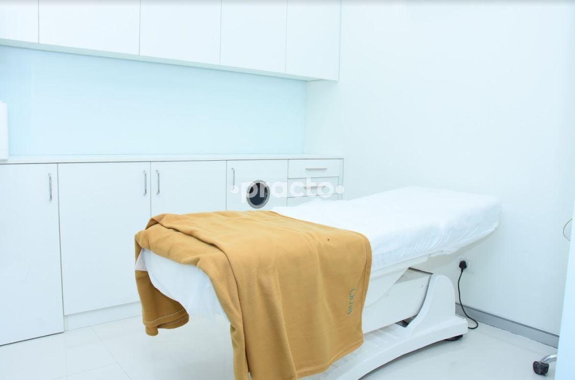 Equipments at Oliva Skin & Hair Clinic Jodhpur Park Kolkata