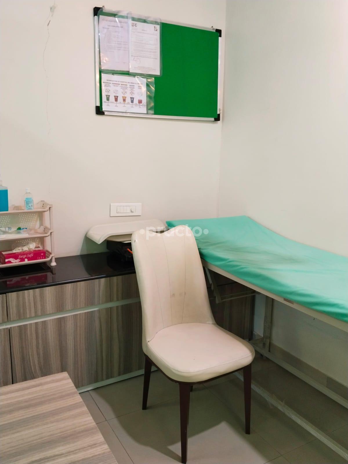 Consultation Room at The Med's Inn Polyclinic and Diagnostic Center Undri Pune