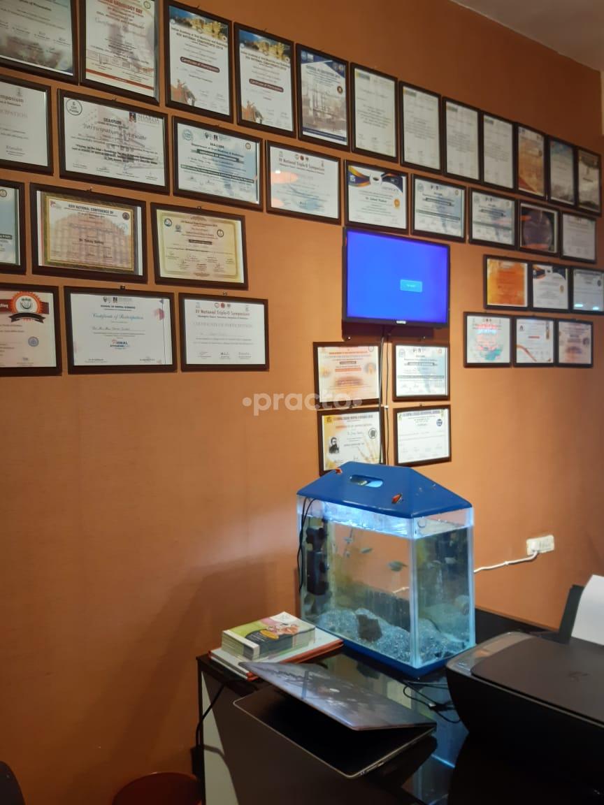Axay  Dental Greater Noida West Greater Noida