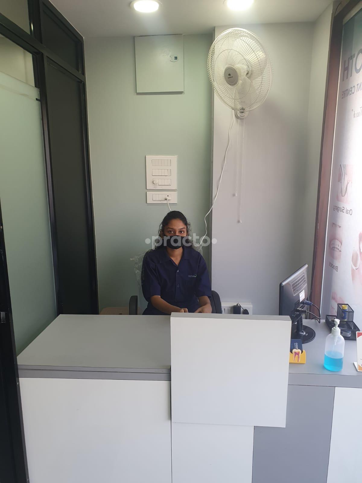 Reception Area at Cosmotooth Multispeciality Dental And Implant Centre Wakad Pune