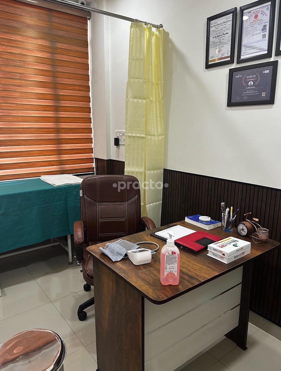 Consultation Room at Insight Mediclinics Chandigarh Chandigarh
