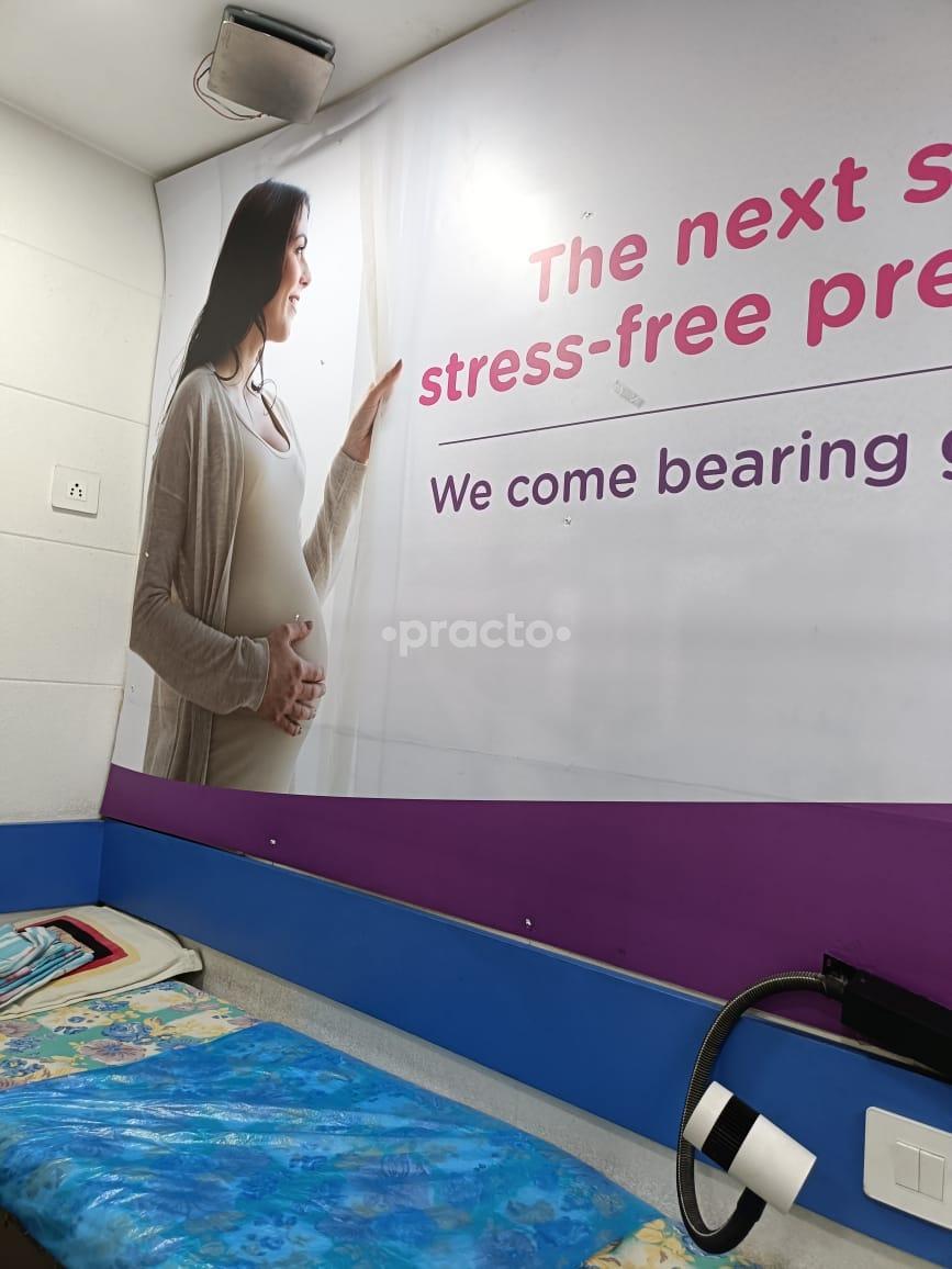 Equipment Area at Dr. Ila Gupta Clinic Chander Nagar Ghaziabad