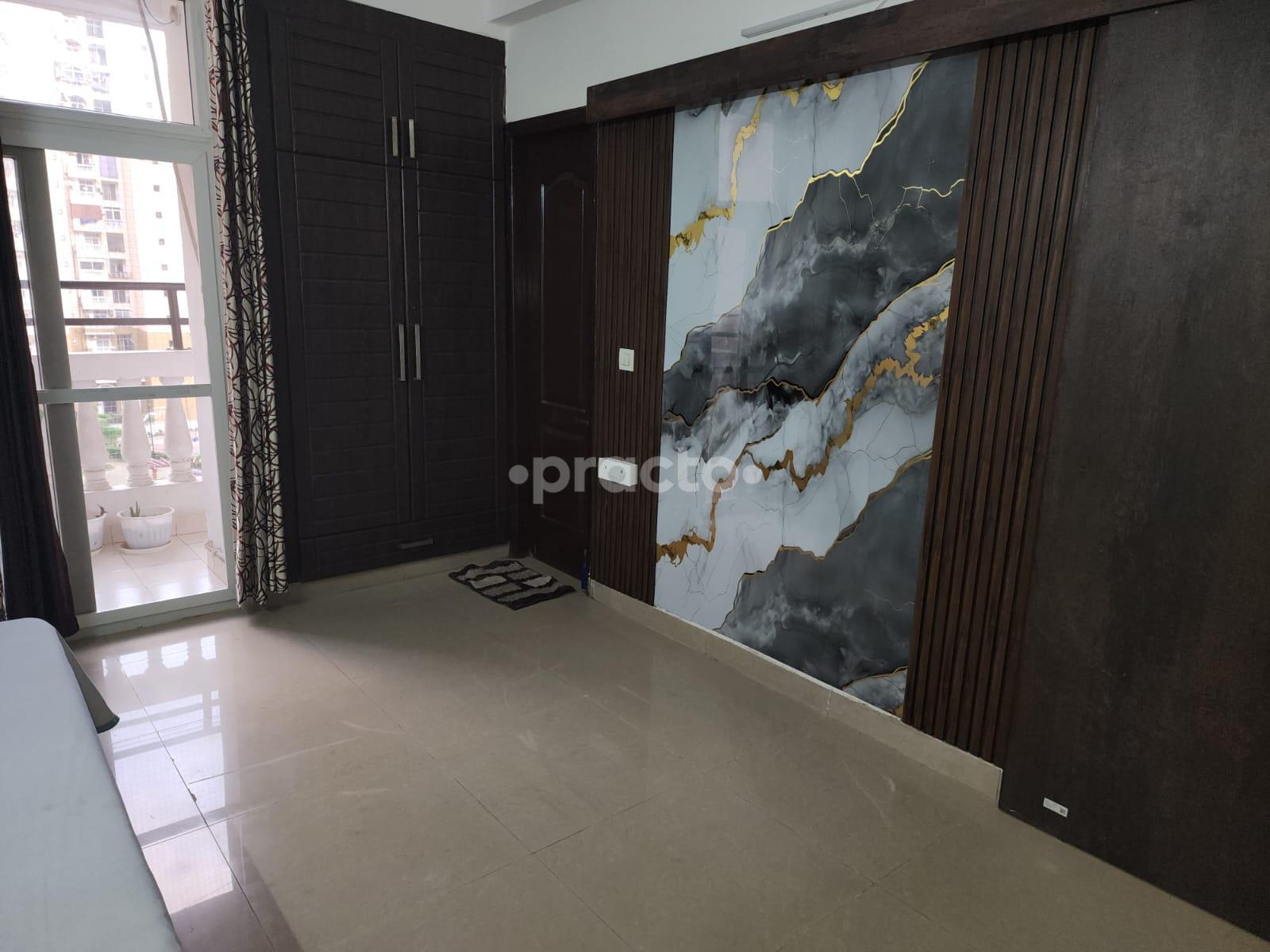 Reception Area at Ojus Wellness Clinic Sector 45 Noida