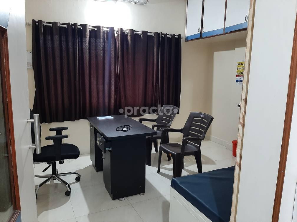 Consultation Room at Aruneet Polyclinic Deccan Gymkhana Pune