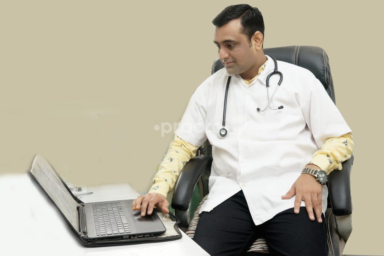 Consultation Room at Baroda Clinic Ajwa Road Vadodara
