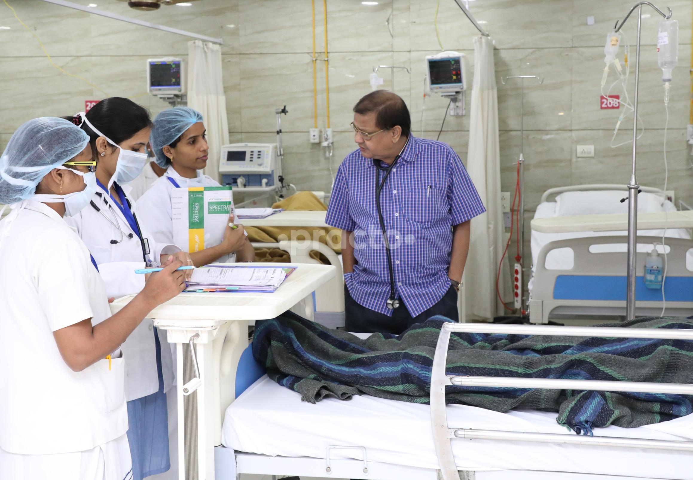 ICU at Delhi Heart Hospital Jagriti Enclave Delhi