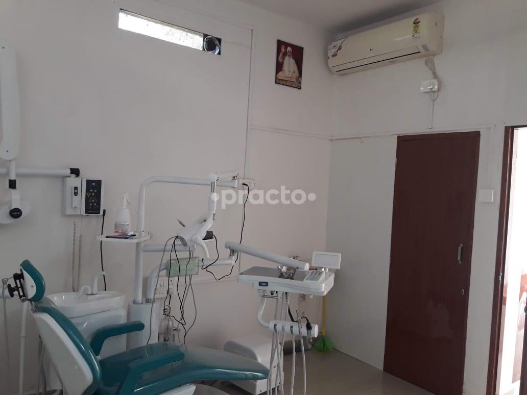 Consultation Room at Isher JI Dental Clinic Kharadi Pune