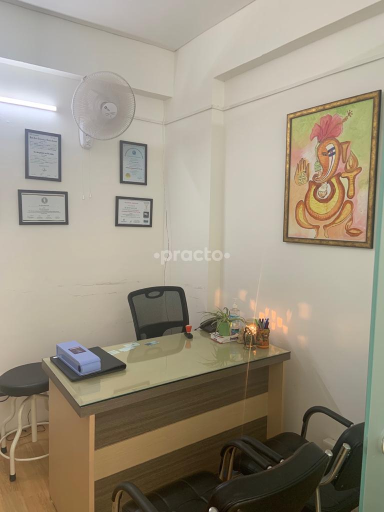 Reception Area at Viva Women's Clinic Gurgaon Sector 55 Gurgaon