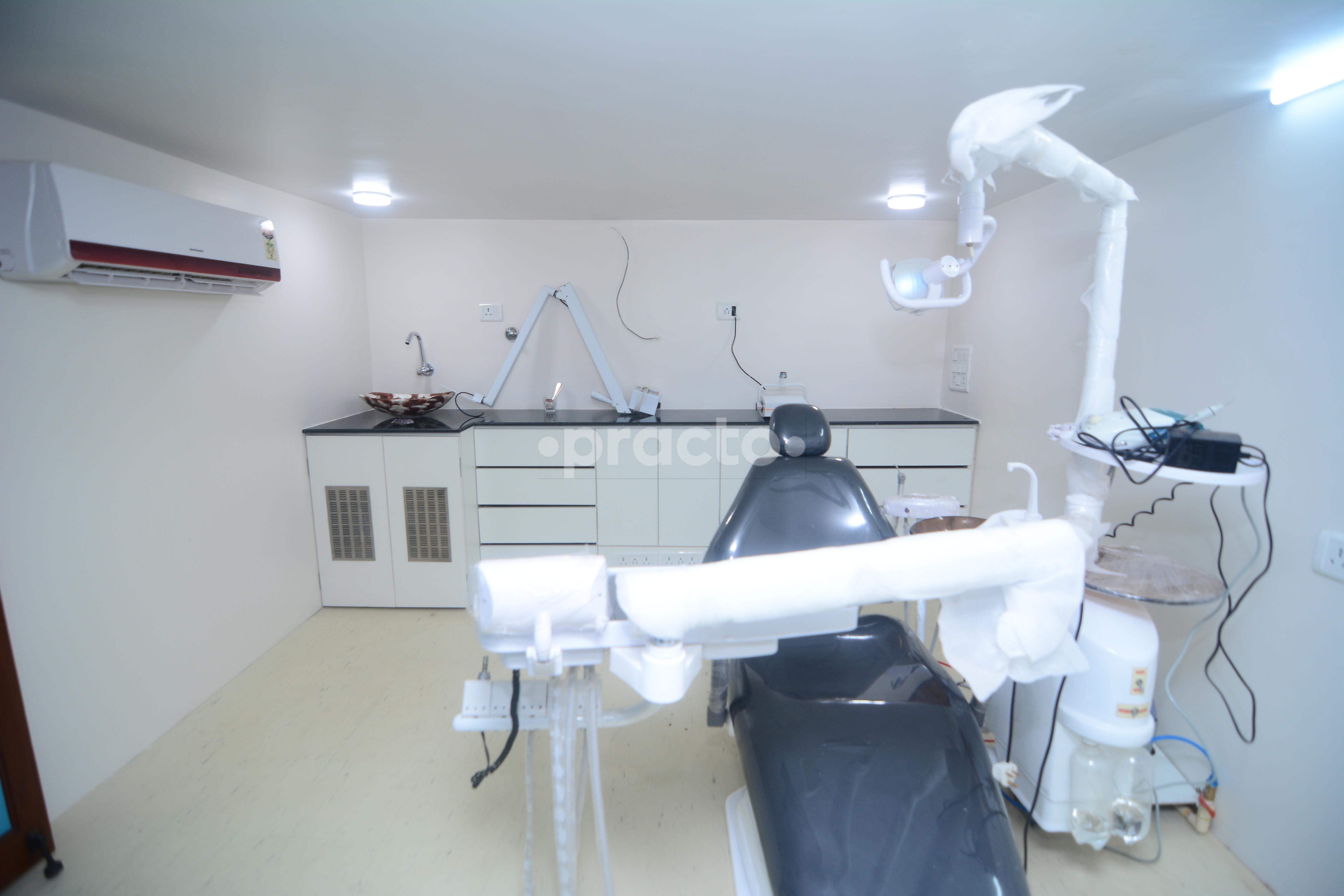 Equipment Area at Dermatrix Skin Hair & Dental Clinic Panch Pakhadi Thane