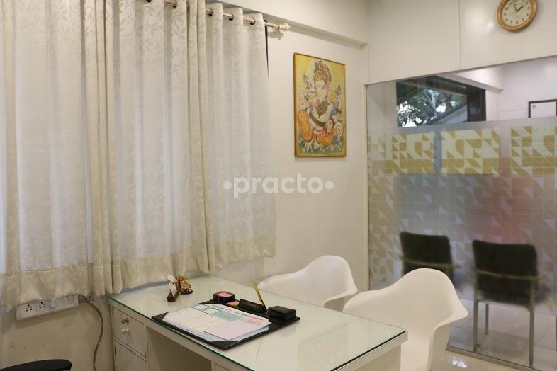 Consultation Room at OSTEON ortho clinic Chembur Mumbai