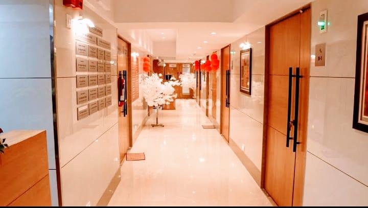 Entrance at Lotus Multispeciality Hospital (Link Road) Borivali West Mumbai