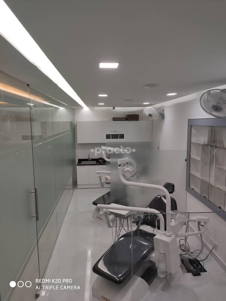 Dr.Y.karthik's Dental Clinic BTM Layout 2nd Stage Bangalore