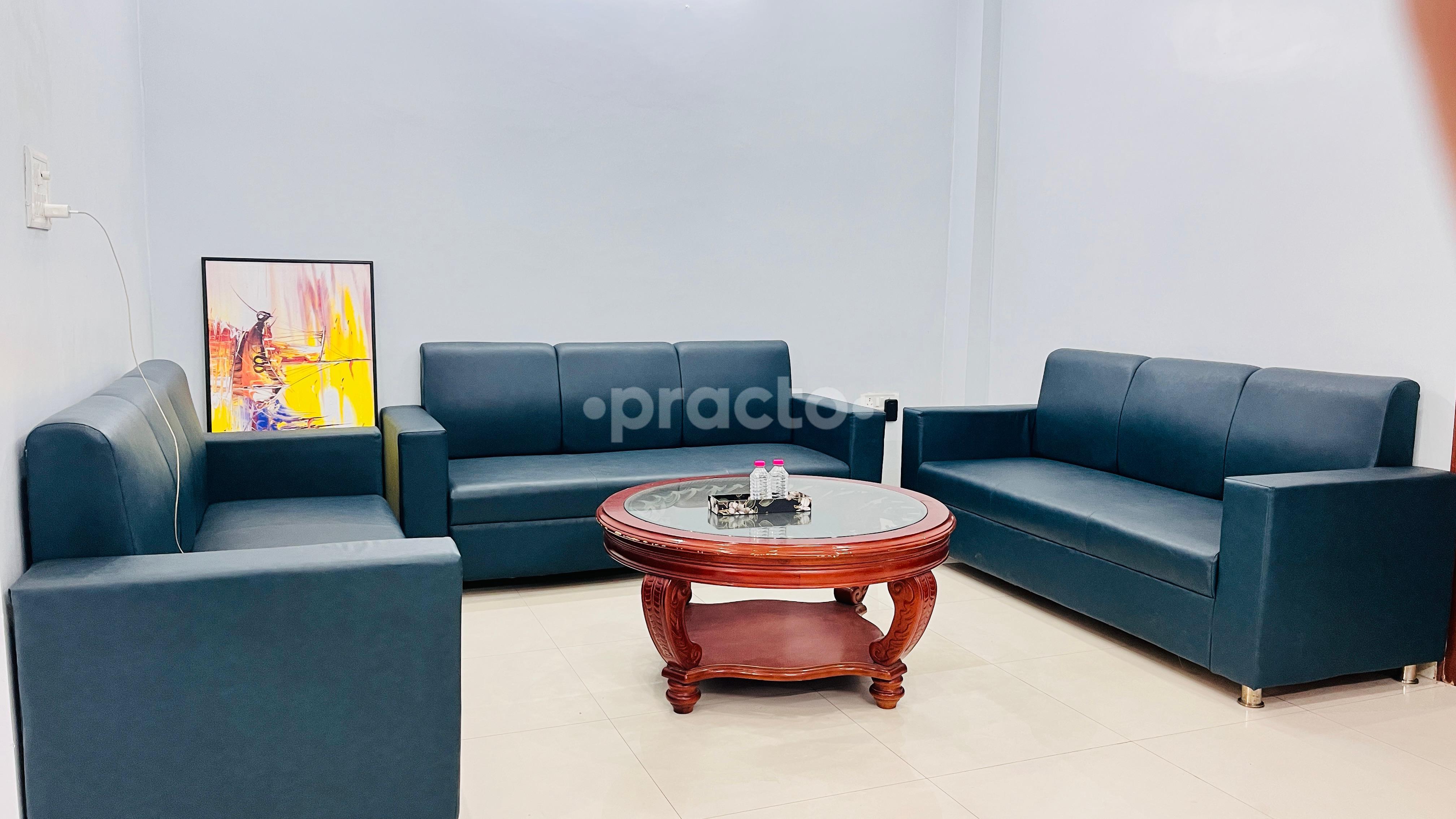 Waiting Area at Healthy Steps Gomtinagar Vistar Lucknow