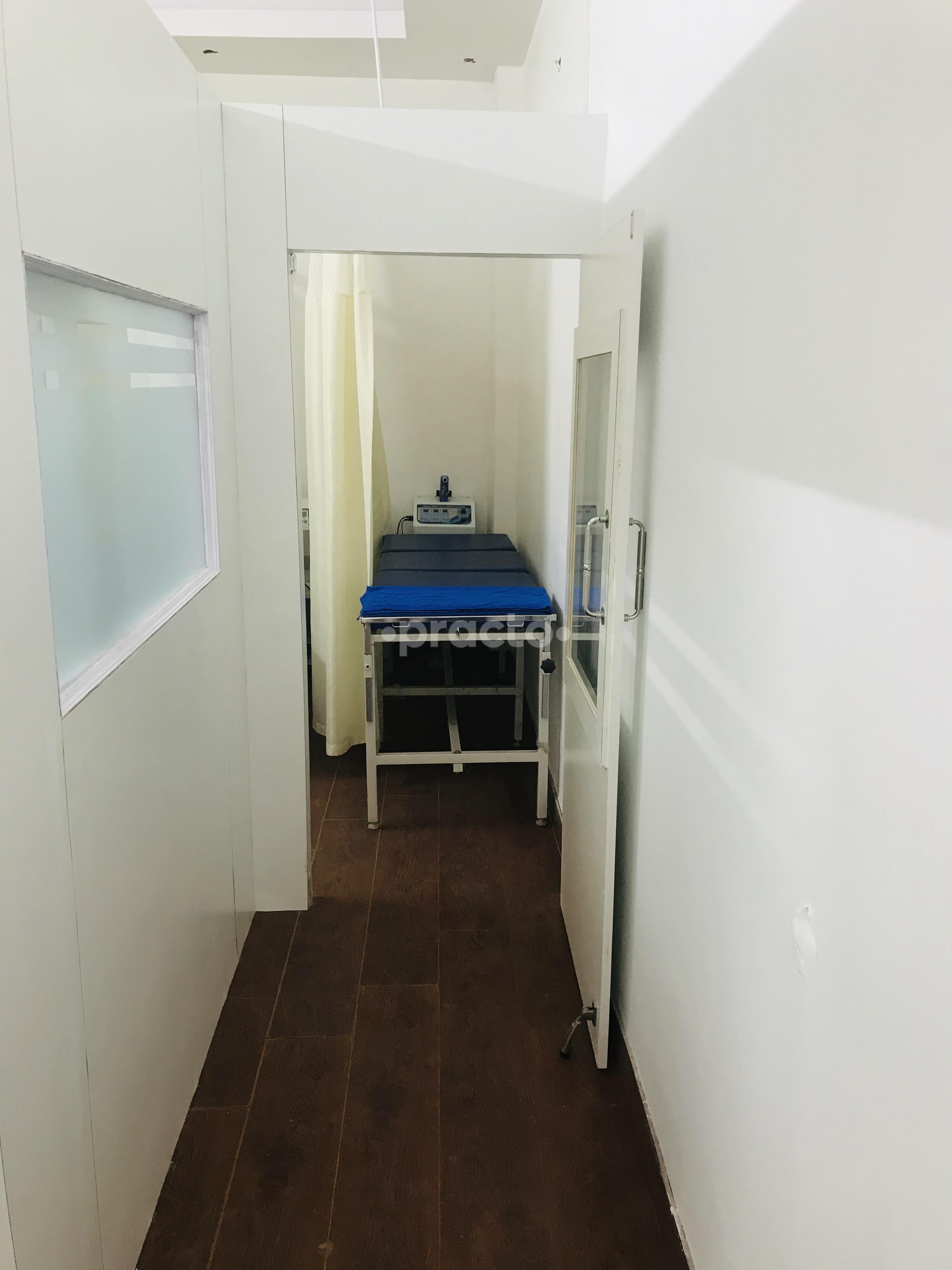 Indian Spine & Pain Care Center - ISPC Clinics Omicron I Greater Noida