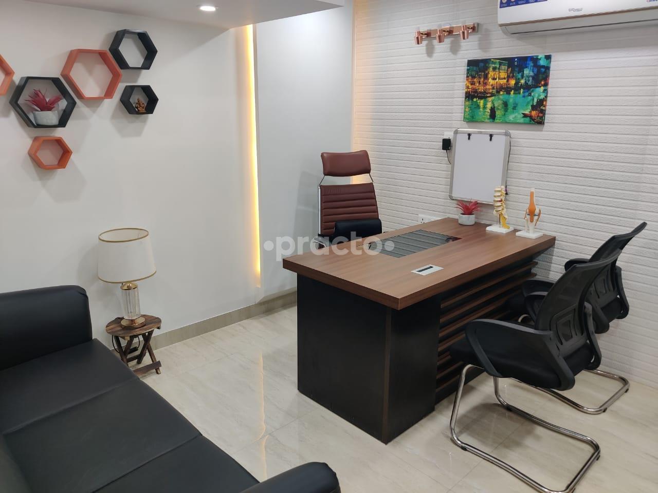 Outside Area at Ortho Care Fracture & Spine Clinic Dwarka Sector 6 Delhi