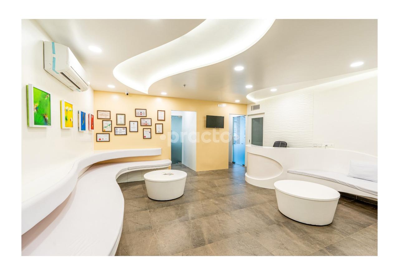 Reception Area at Joints For Life Orthopaedic Speciality Clinic Kharadi Pune