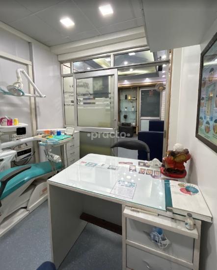 Waiting Area at Ackshaya Dental Clinic Shalimar Garden Ghaziabad