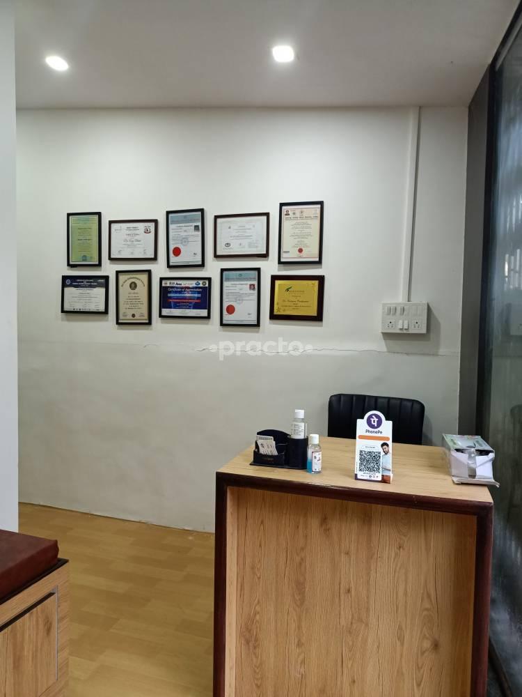 Awards & Certificates at Eye & Neuro Clinic Andheri East Mumbai