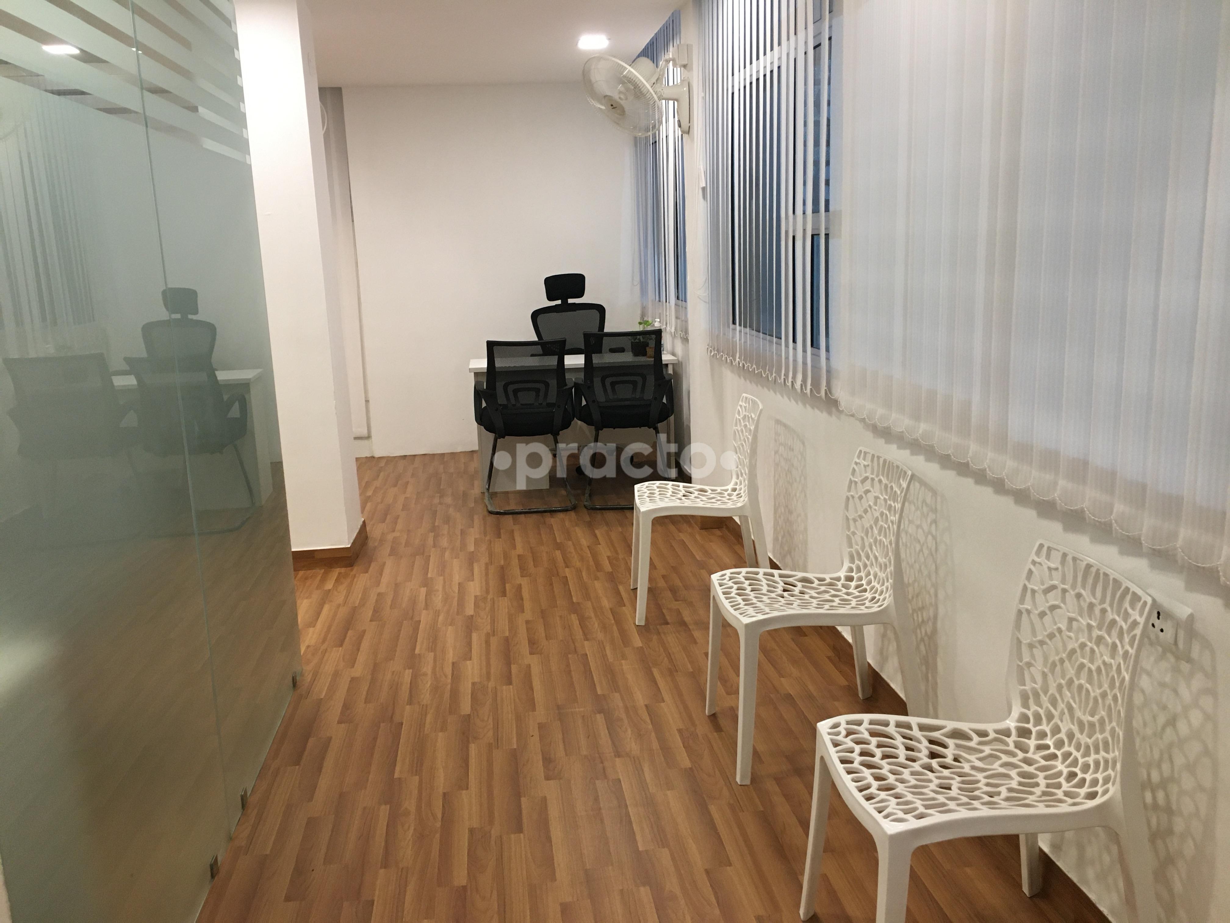 Reception Area at Bridge Dental Sector 41 Noida