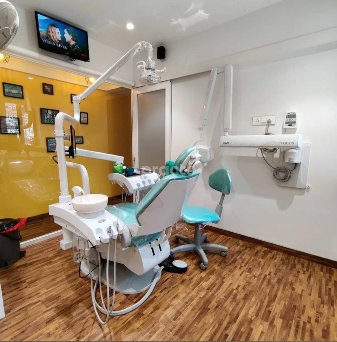Equipment Area at Floss And Smile Advanced Dental Care Andheri East Mumbai