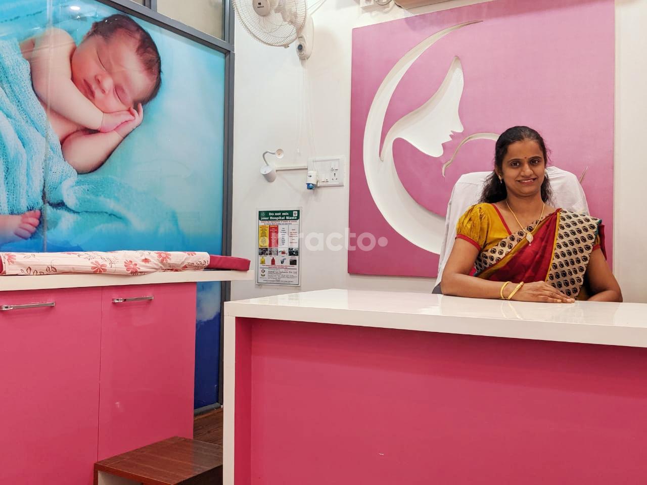 Consultation Room at Hema Women's and Fertility Center Kanakpura Road Bangalore