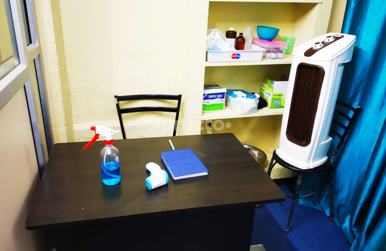 Consultation Room at Gunam Clinic Ayanavaram Chennai