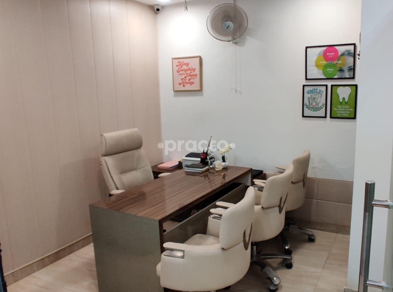 Consultation Room at The Orchid Dental Uday Park Delhi