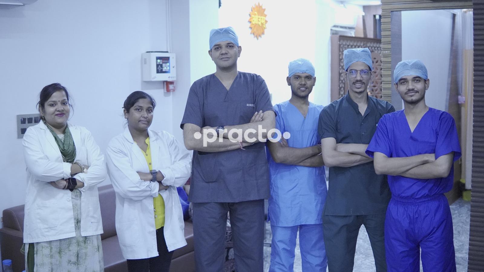 Technician's Photo at House Of Care Indirapuram Ghaziabad