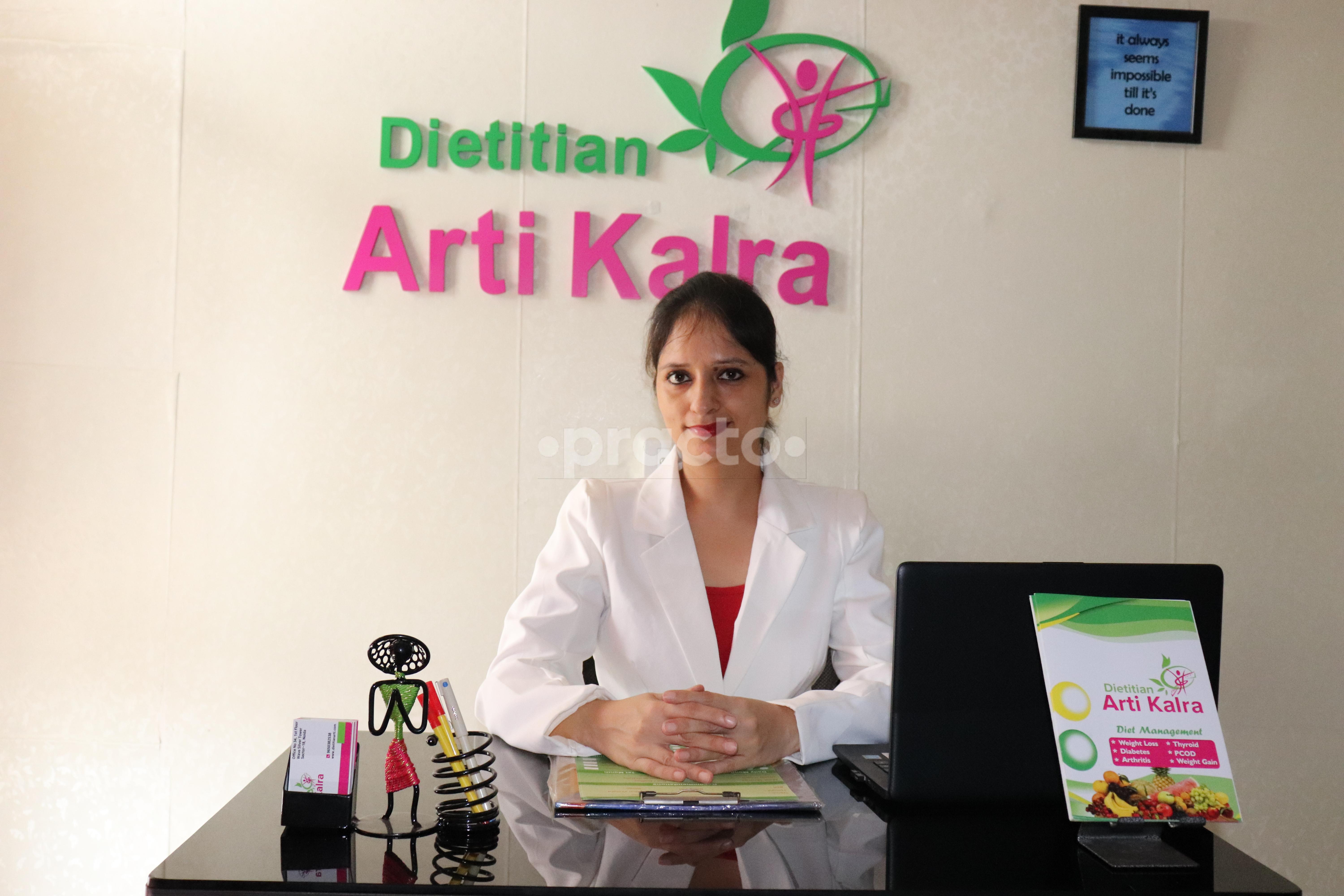 Consultation Room at Dietitian Arti Kalra Sector 77 Noida