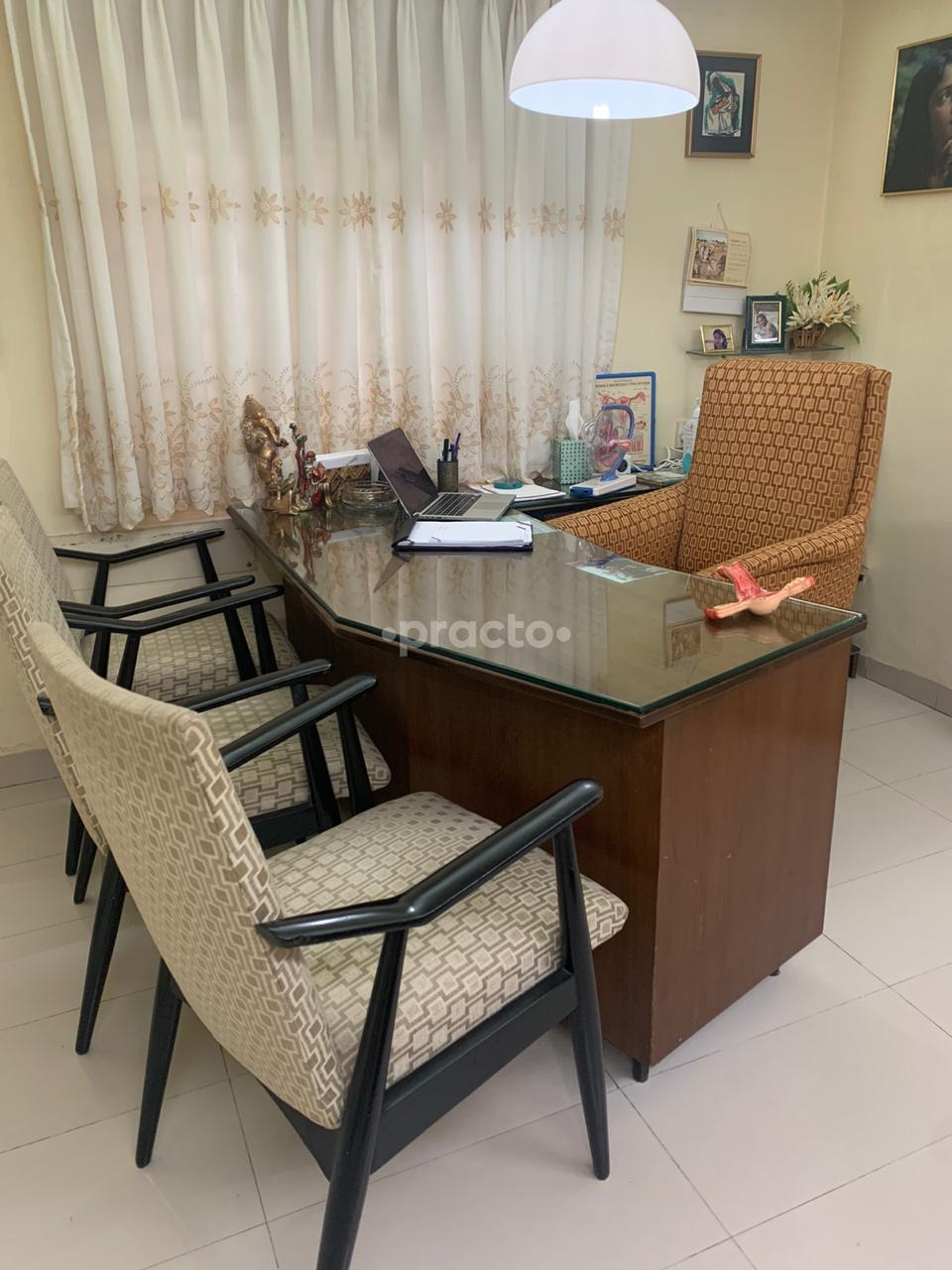 Private Room at Clinic For Women Gamdevi Mumbai