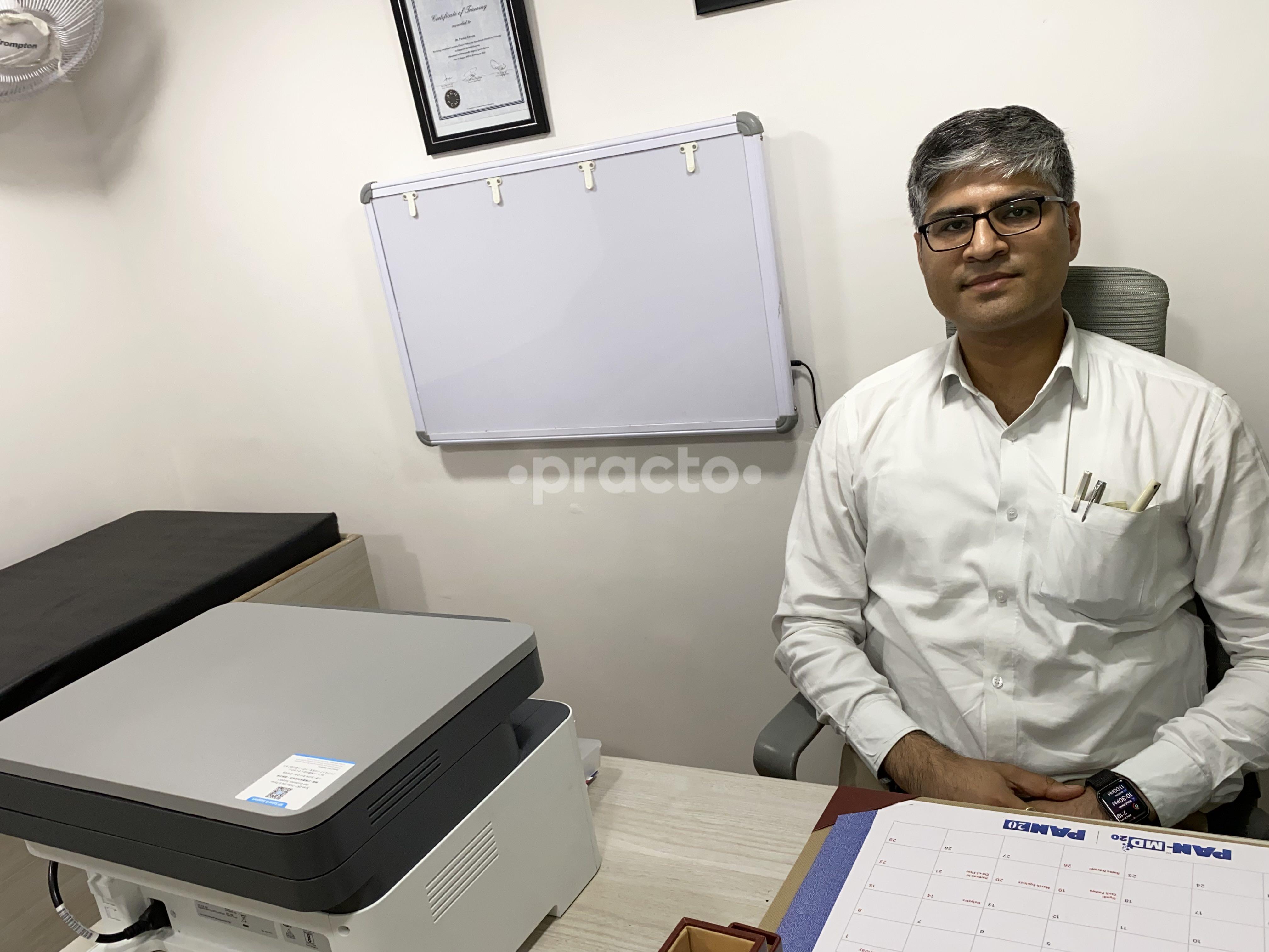 Consultation Room at Dr Pankaj Chopra Bone and Joint Clinic Greater Noida West Greater Noida