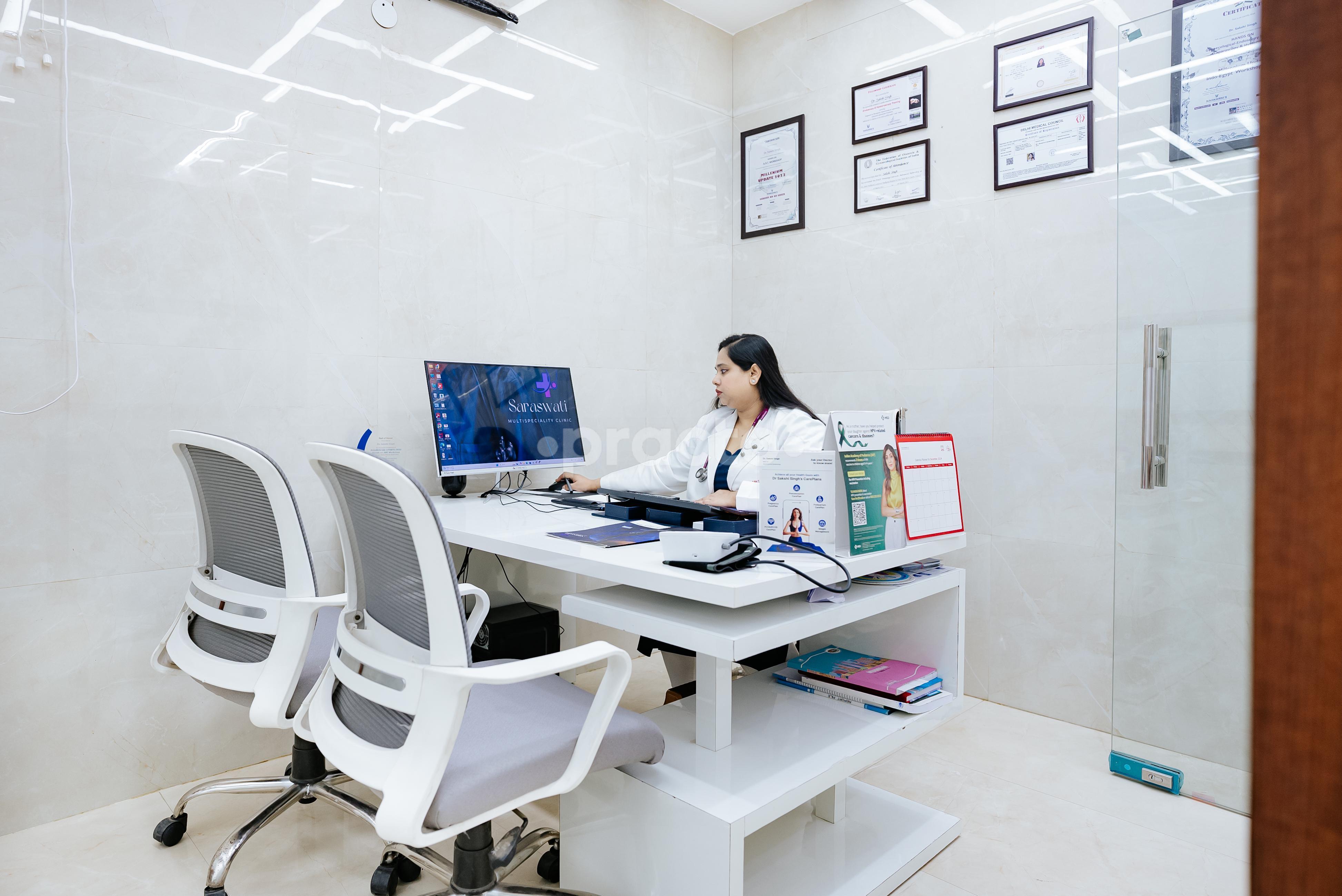 Consultation Room at Saraswati Multispeciality Clinic Sector 46 Noida