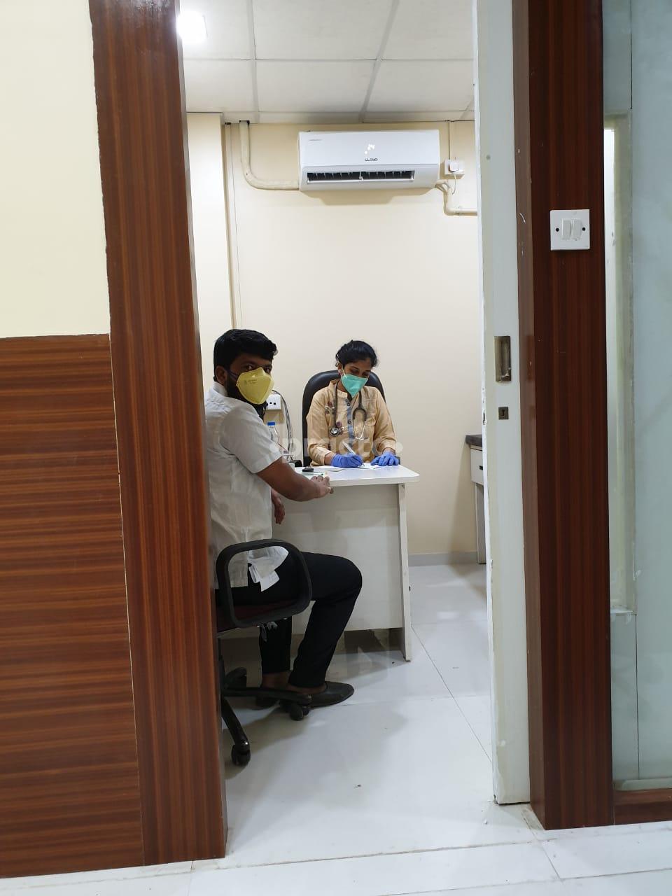 Consultation Room at Healthledger Polyclinic Seawoods Navi Mumbai