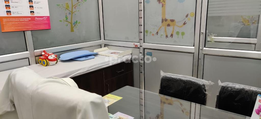 Consultation Room at One Stop Health Care And Path Lab Burari Delhi