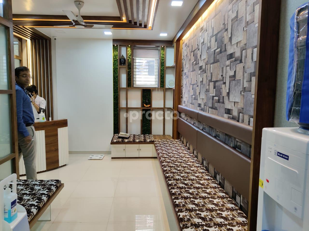 Outside Area at Shwas Chest Clinic ( Asthma & Allergy Center) Pimpri-Chinchwad Pune