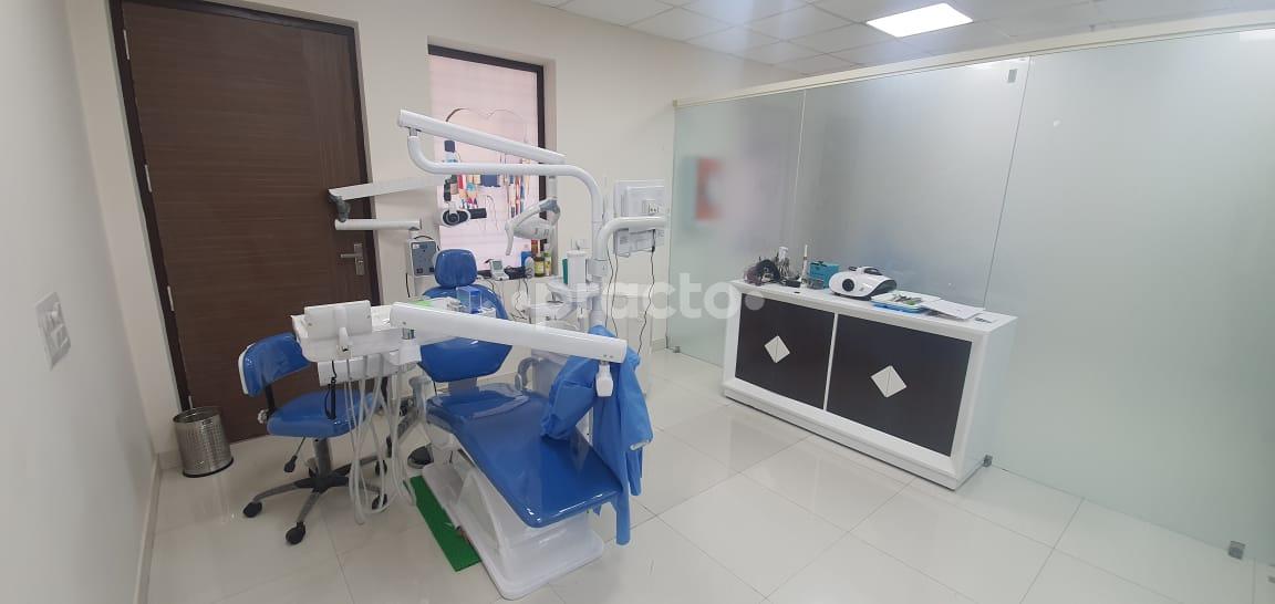 Operation Room at Esthetica International Clinique. Gurgaon Sector 47 Gurgaon