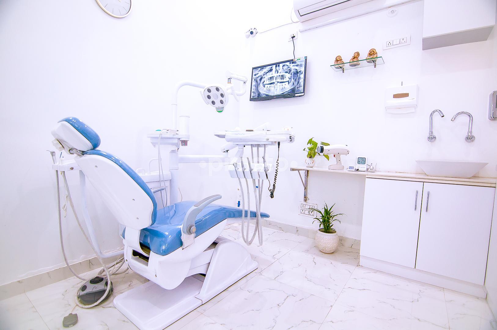 Operation Room at Rootcure Dental & Cosmetic Studio Gurgaon Sector 49 Gurgaon