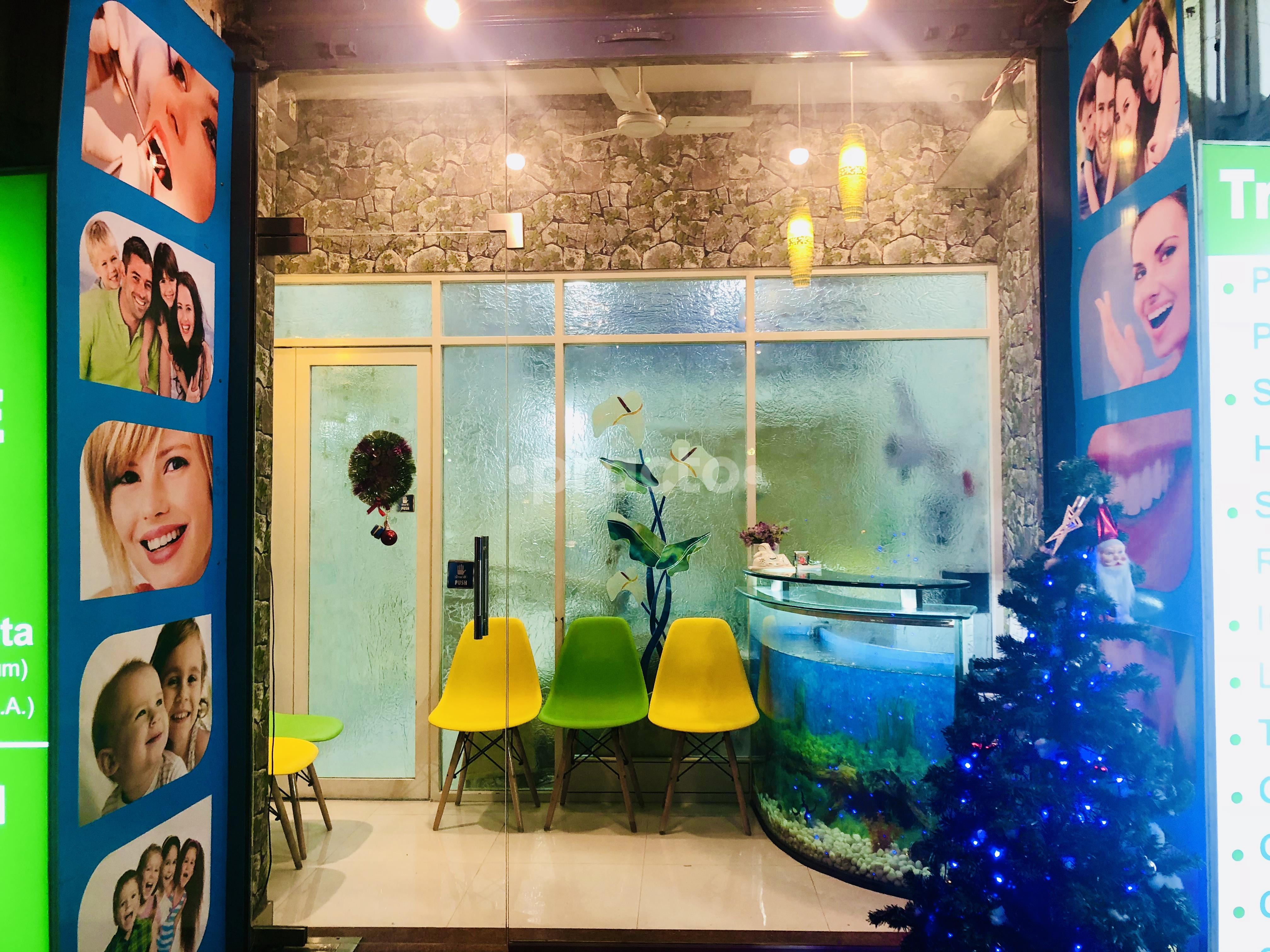 Waiting Area at Dental Shine Hiranandani Estate Thane