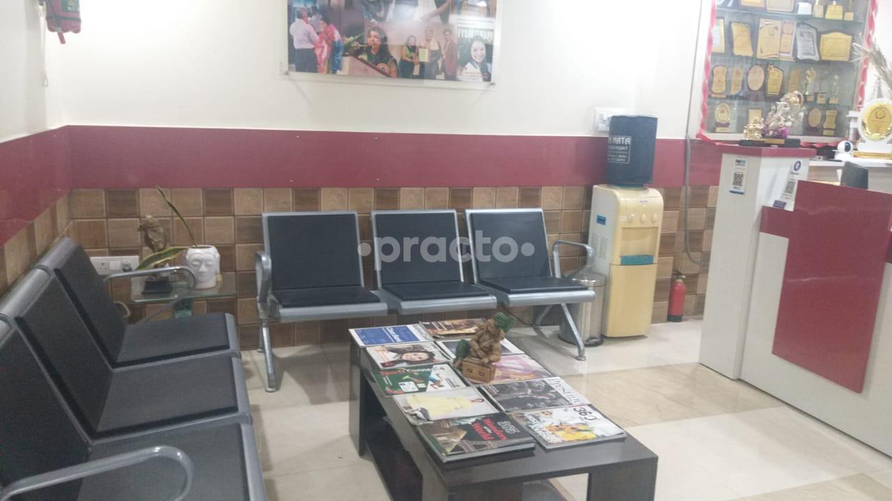 Waiting Area at Holistic Homoeopathic Care Mayur Vihar Ph-I Delhi
