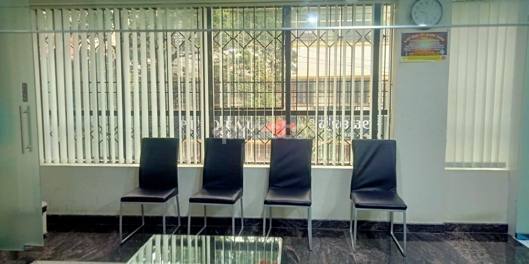 Waiting Area at Dr Steve's Medical Center Koramangala 5 Block Bangalore