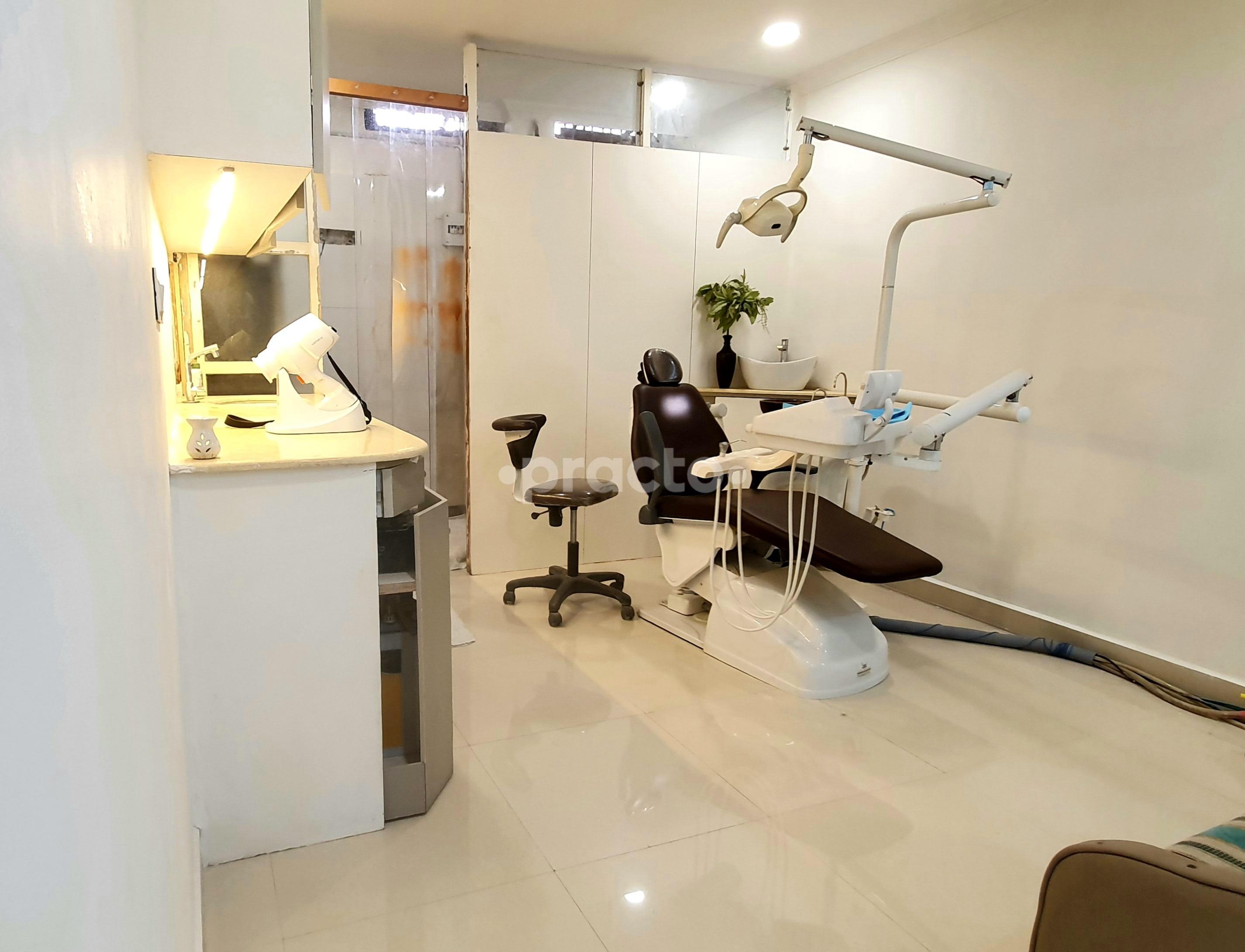 Operation Room at Maha Dental Centre Banjara Hills Hyderabad