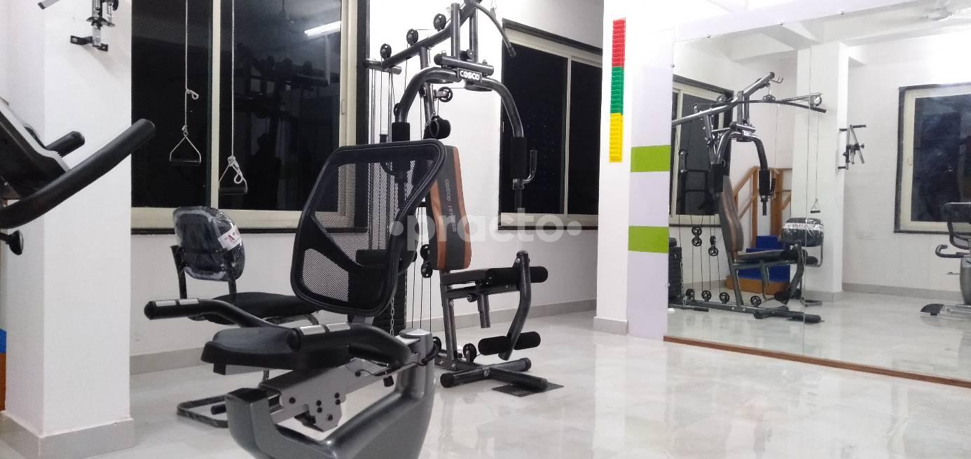 Equipment at Physio Adviser India Burari Delhi
