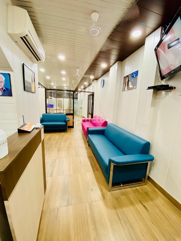 Cosmetic Dental Centre Ramesh Nagar Delhi