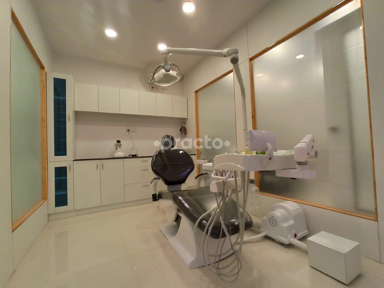 Equipment Area at Endomax Dental and Implant Centre Jayamahal Bangalore