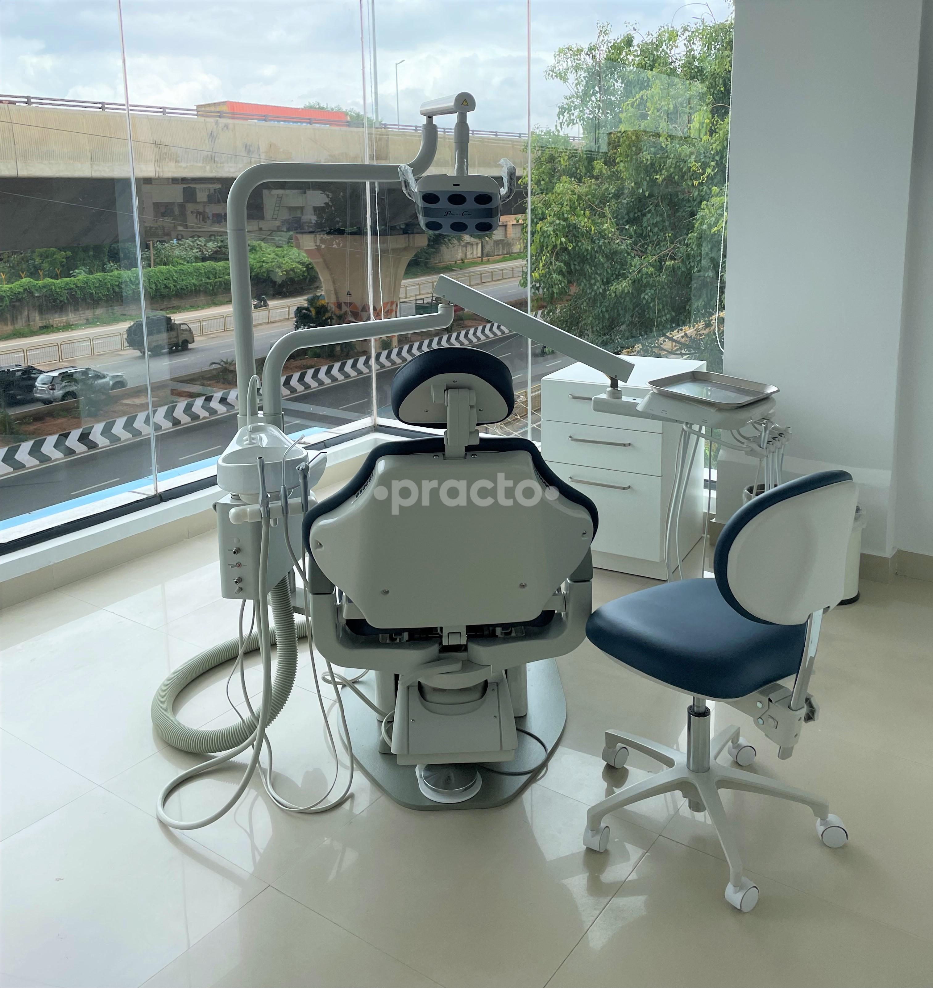 Consultation Room at Dr Kavitha's Dental Clinic Jakkur Bangalore