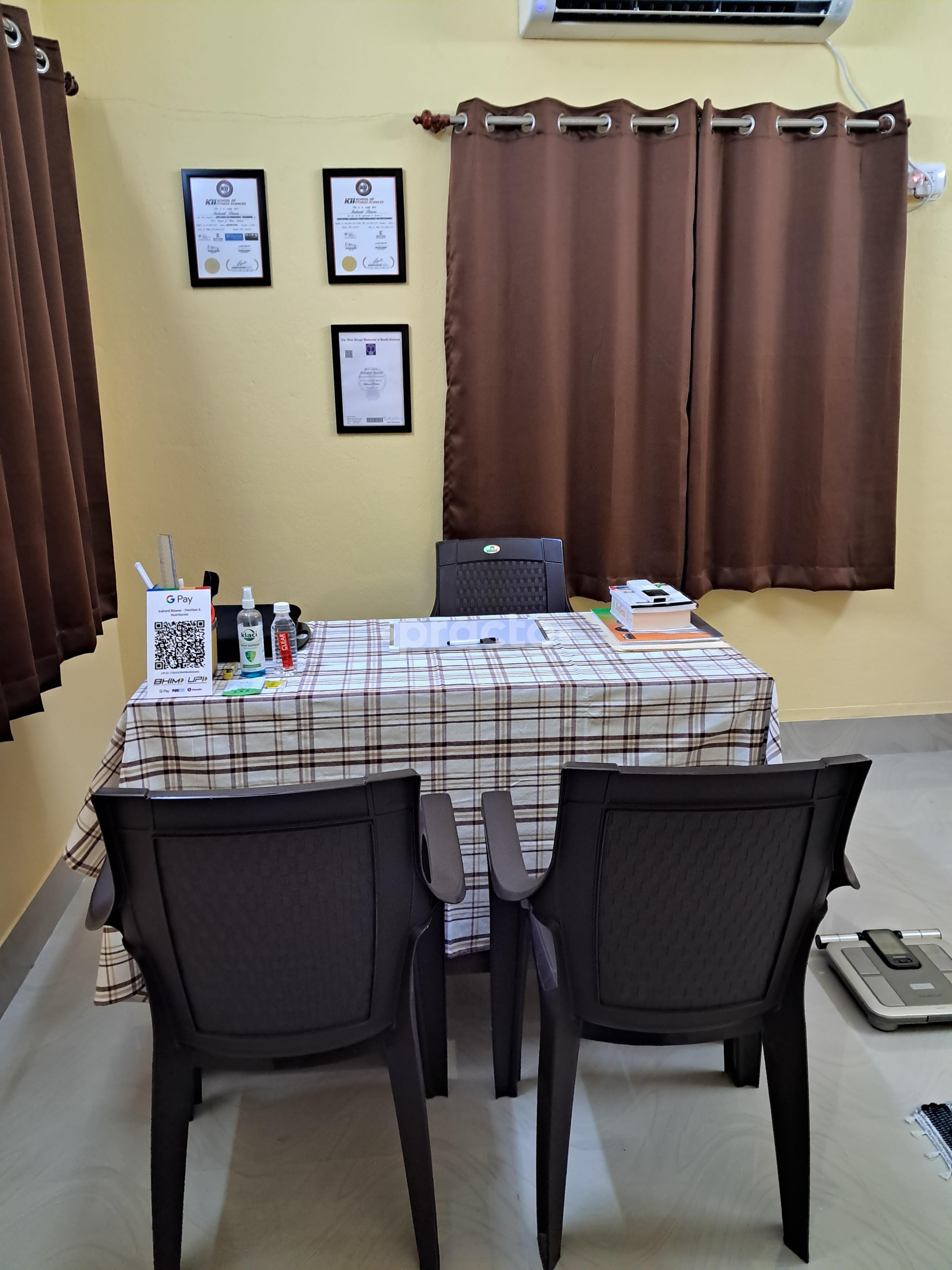 Consultation Room at Indranil Biswas - Dietitian & Nutritionist Behala Kolkata
