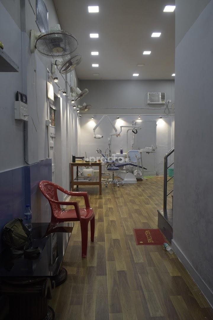 Reception Area at Keshri Smile Dental Clinic New Alipore Kolkata